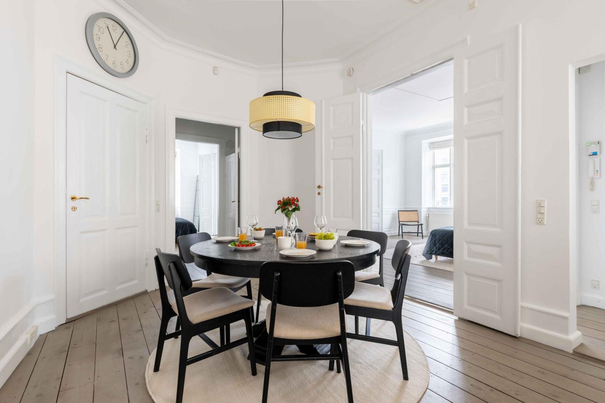 Chic Apartment In Vibrant Area By Copenhagen Canals Eksteriør billede