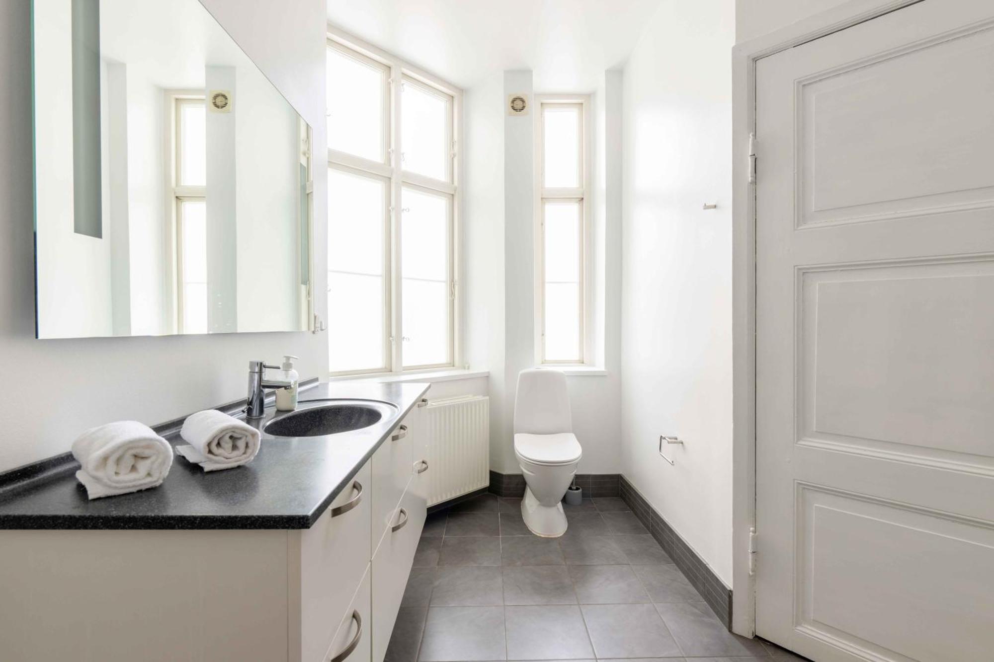 Chic Apartment In Vibrant Area By Copenhagen Canals Eksteriør billede